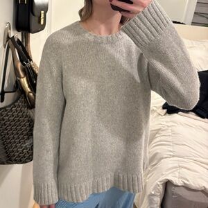 Jenni Kayne Amelia 100% Cashmere Light Gray Oversized Crewneck Sweater